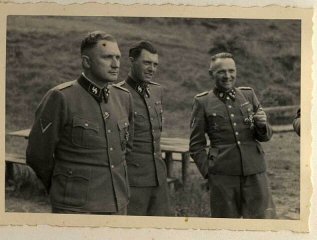 Richard Baer, Doctor Josef Ménguele, y Rudolf Höss....