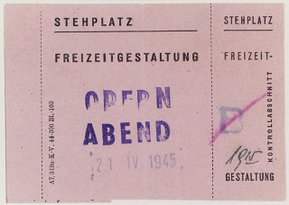 یک بلیط اپرا (مخصوص قسمت ایستاده) که در 21 آوریل 1945...