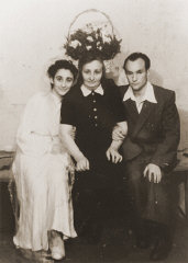 bielski photograph partisans
